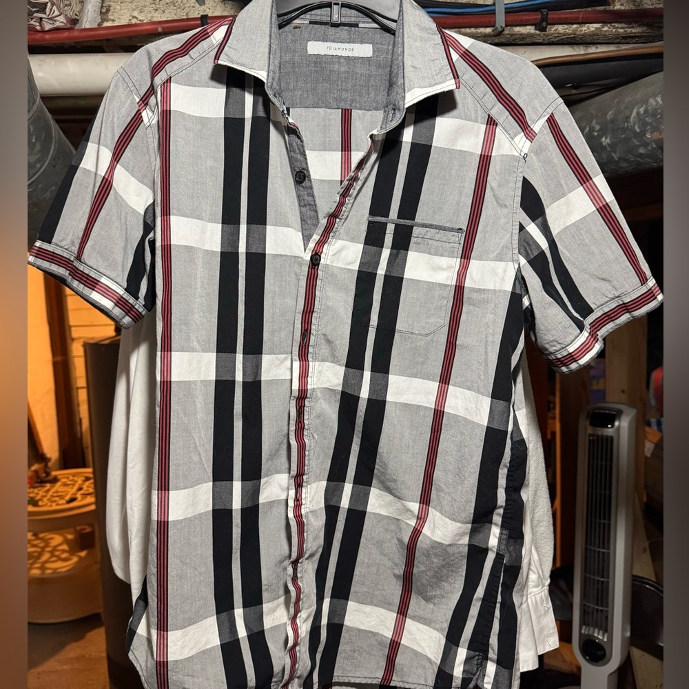 7 Diamonds short sleeve button up